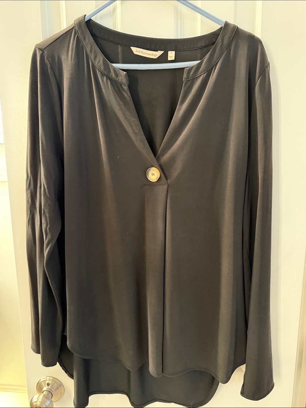 Soft Surroundings Black Long-Sleeve V-Neck Button Top